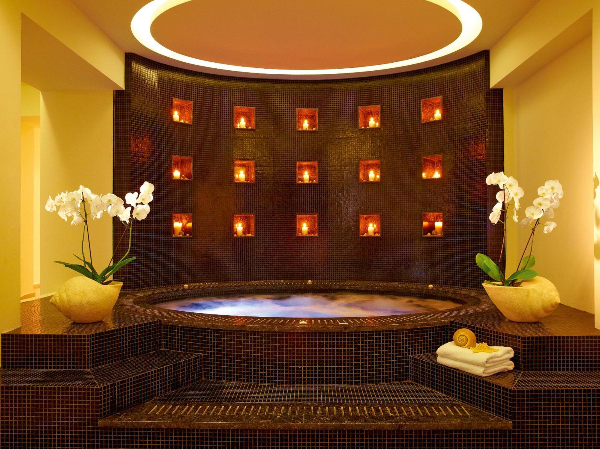 Grecotel Meli Palace Sissi  Exterior photo